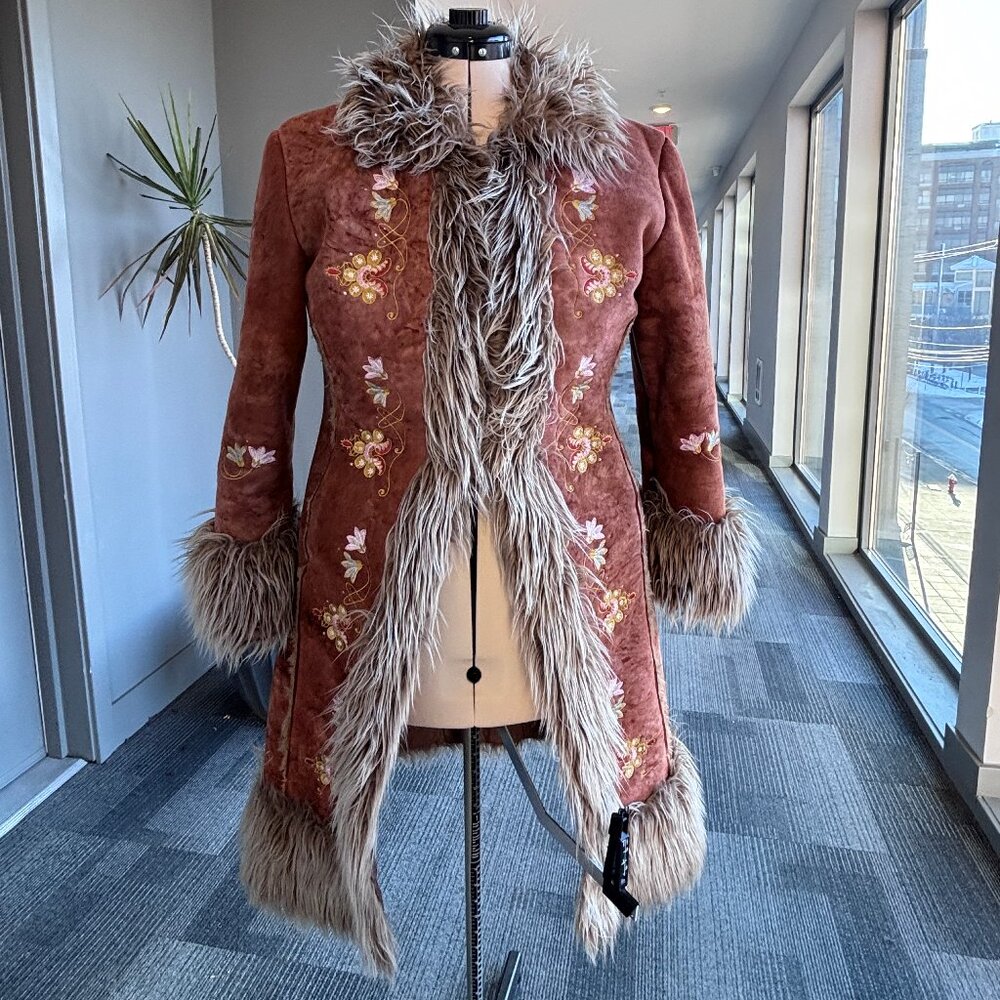Kaity Penny Lane coat for animal lovers (polyester and acrylic)